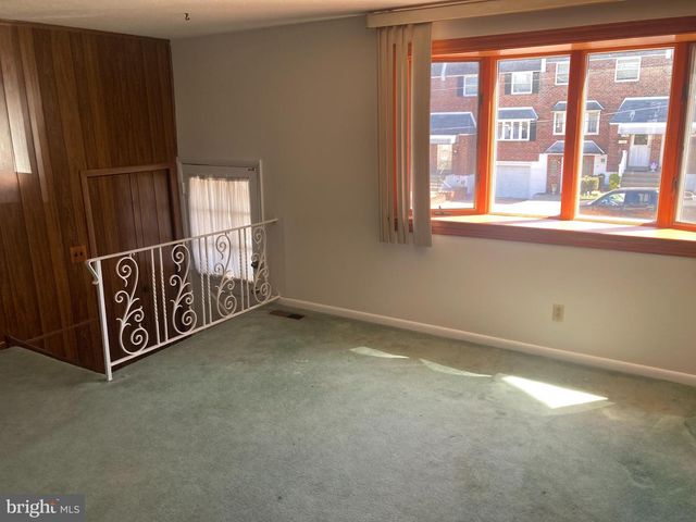 11116 DRAKE DR, Philadelphia, PA 19154