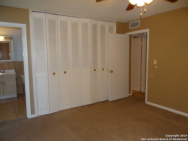 6510 SPRING MANOR ST, San Antonio, TX 78249