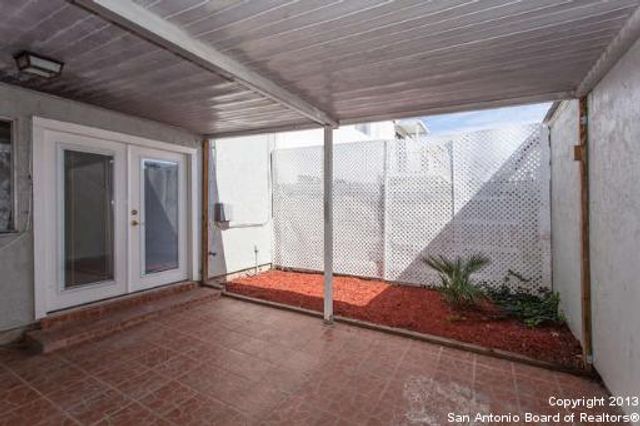 6510 SPRING MANOR ST, San Antonio, TX 78249