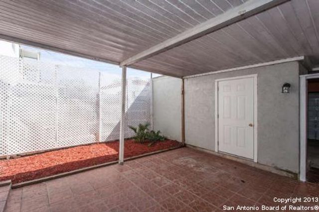 6510 SPRING MANOR ST, San Antonio, TX 78249