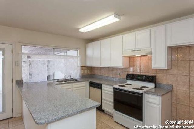 6510 SPRING MANOR ST, San Antonio, TX 78249