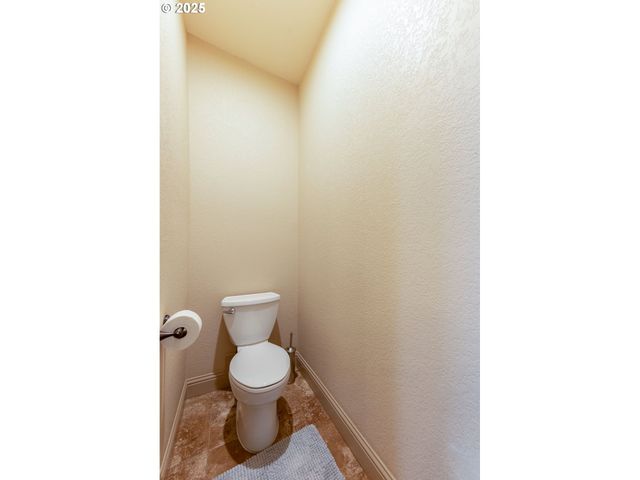 1637 PTARMIGAN St Nw, Salem, OR 97304