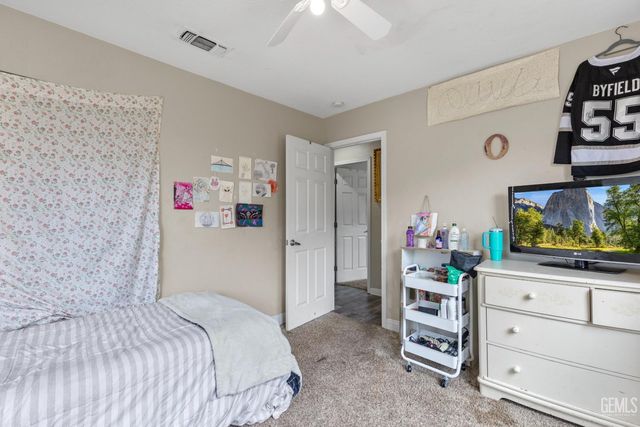 20924 Brentwood Drive, Tehachapi, CA 93561