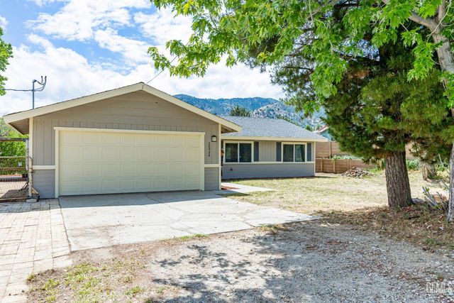 20924 Brentwood Drive, Tehachapi, CA 93561