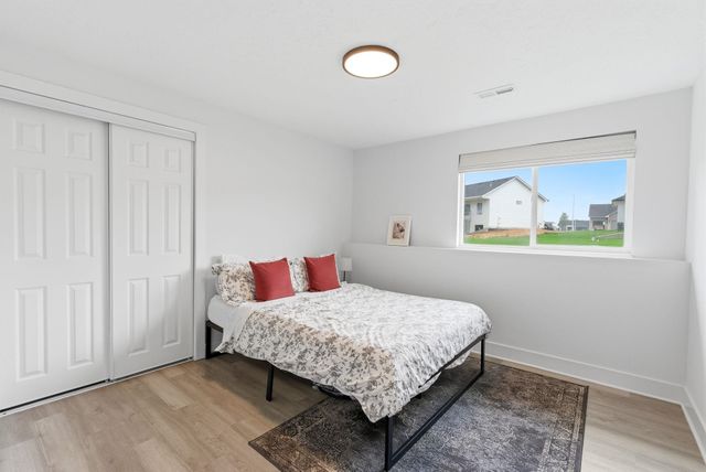 5429 N Saint Paul Ct, Wichita, KS 67204