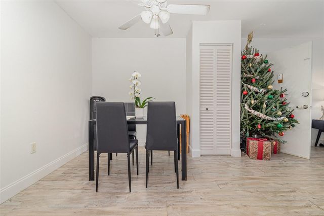 924 LAKE DESTINY ROAD E, Altamonte Springs, FL 32714