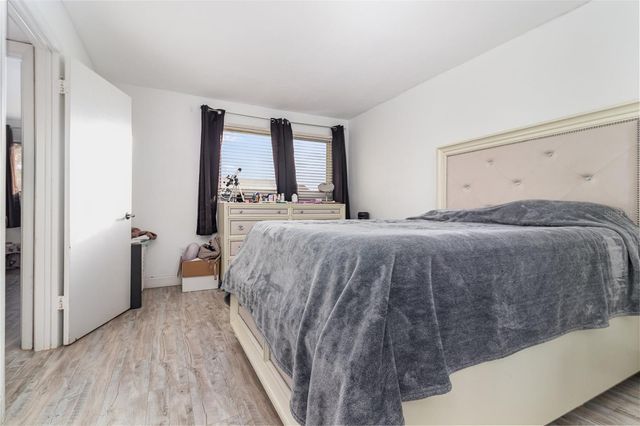 924 LAKE DESTINY ROAD E, Altamonte Springs, FL 32714