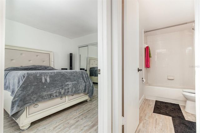 924 LAKE DESTINY ROAD E, Altamonte Springs, FL 32714