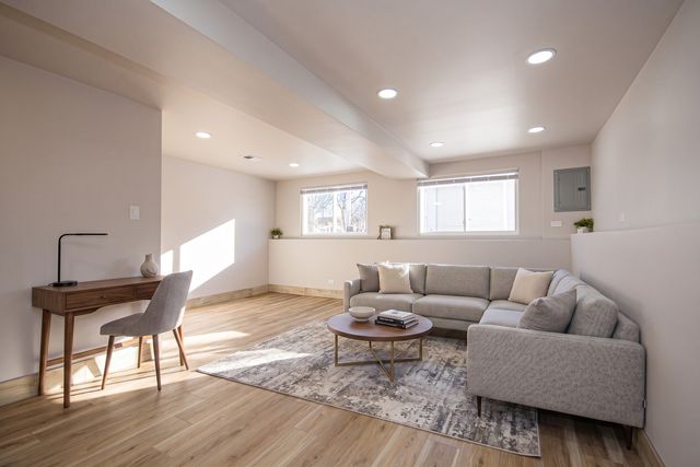 1005 W 103rd Street, Chicago, IL 60643