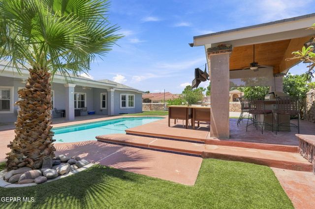1366 GOLDEN TRAIL Lane, El Paso, TX 79936