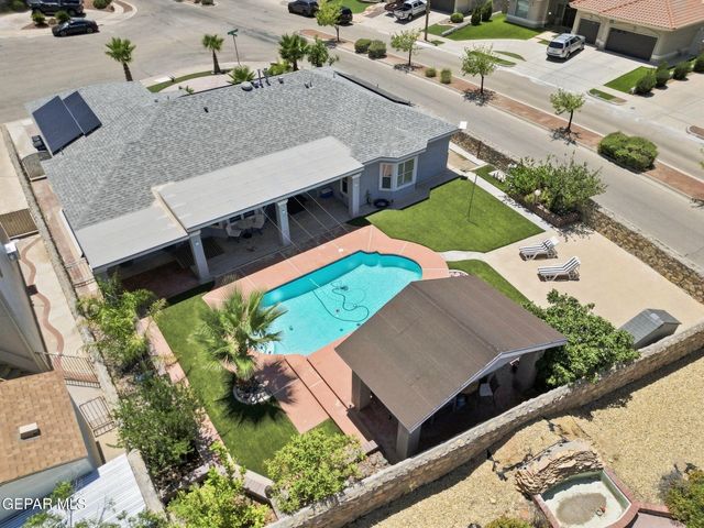 1366 GOLDEN TRAIL Lane, El Paso, TX 79936