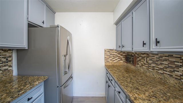 10662 Bexley Drive, Houston, TX 77099