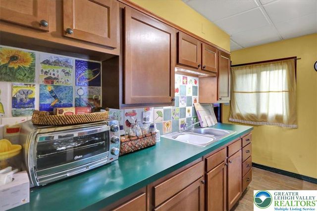 2252 West Livingston Street, Allentown City, PA 18104