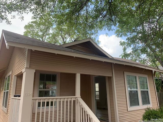 1334 CLOWER, San Antonio, TX 78201