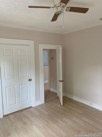 1334 CLOWER, San Antonio, TX 78201