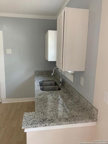 1334 CLOWER, San Antonio, TX 78201