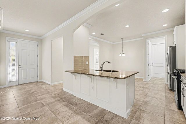 7663 Loren Cove Drive, Melbourne, FL 32940