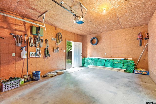325 Quitman, Pittsburg, TX 75686
