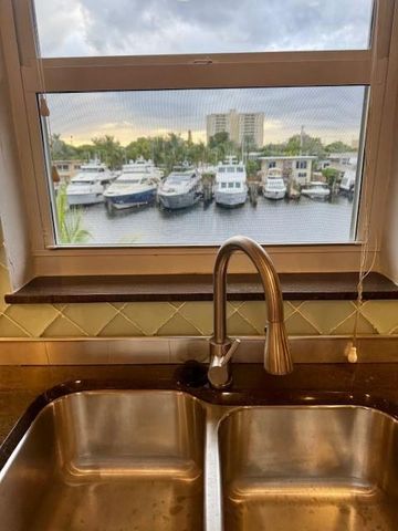 815 Middle River Dr 306, Fort Lauderdale, FL 33304