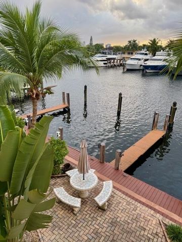 815 Middle River Dr 306, Fort Lauderdale, FL 33304