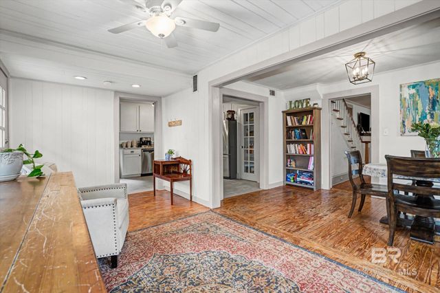 136 Florence Place, Mobile, AL 36607