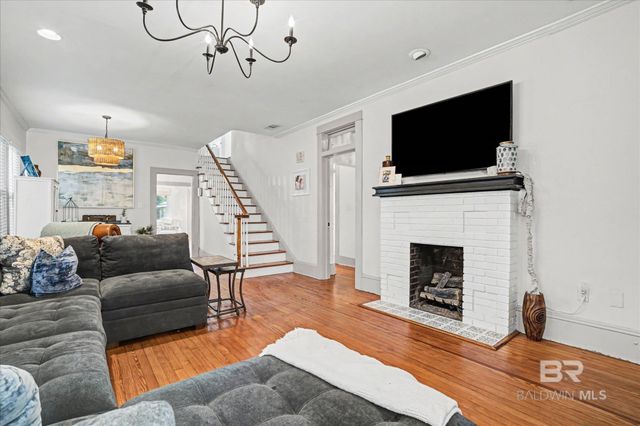 136 Florence Place, Mobile, AL 36607