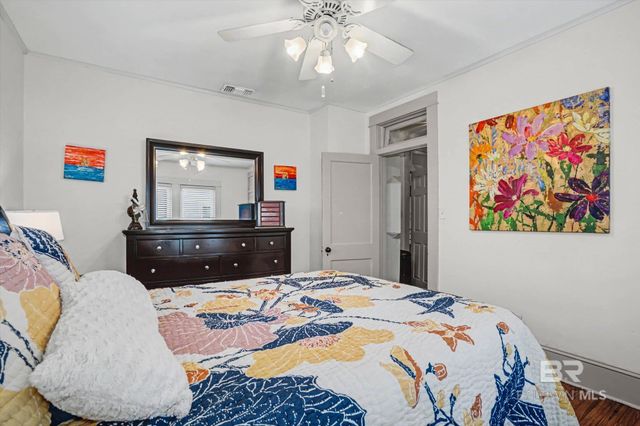 136 Florence Place, Mobile, AL 36607