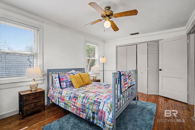 136 Florence Place, Mobile, AL 36607