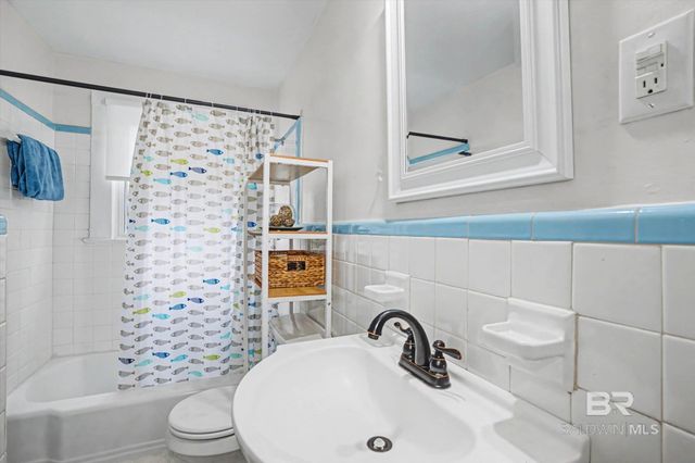 136 Florence Place, Mobile, AL 36607