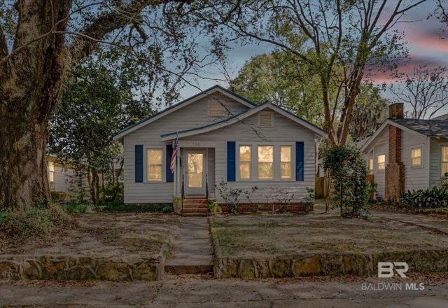 136 Florence Place, Mobile, AL 36607