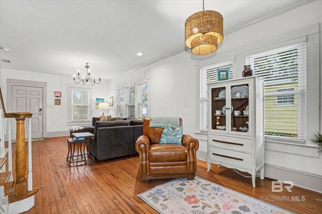 136 Florence Place, Mobile, AL 36607