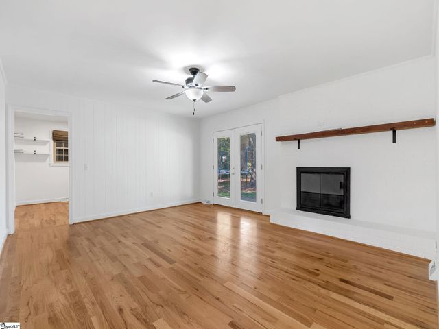 13 Elkhorn Drive, Greenville, SC 29617