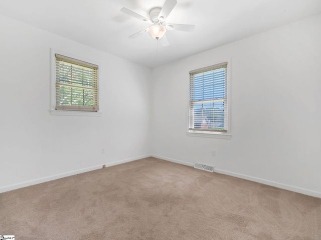 13 Elkhorn Drive, Greenville, SC 29617