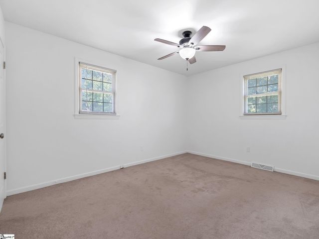 13 Elkhorn Drive, Greenville, SC 29617