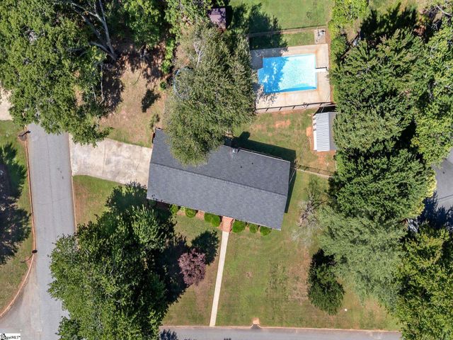 13 Elkhorn Drive, Greenville, SC 29617