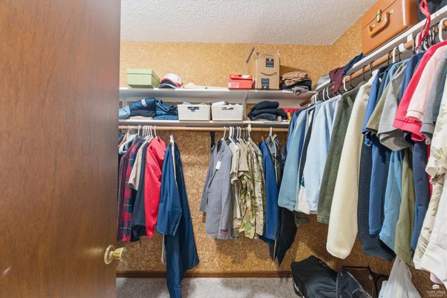 1330 Rockledge Drive, Junction City, KS 66441