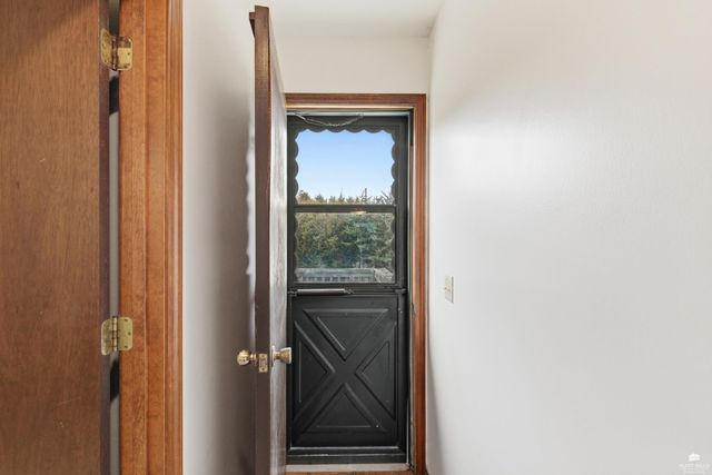 1330 Rockledge Drive, Junction City, KS 66441