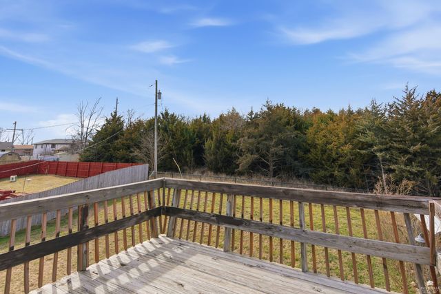 1330 Rockledge Drive, Junction City, KS 66441