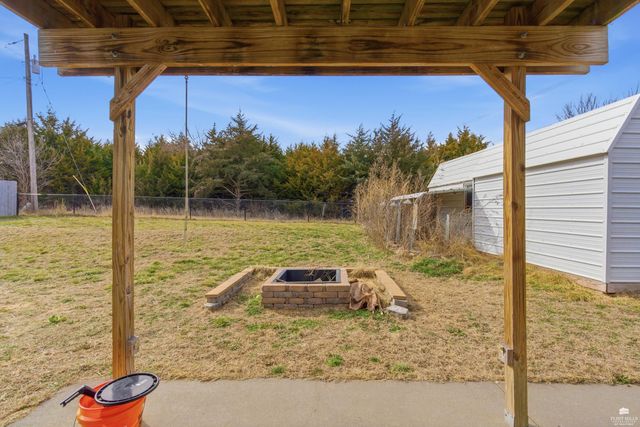 1330 Rockledge Drive, Junction City, KS 66441