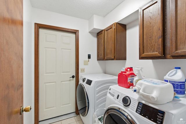 1330 Rockledge Drive, Junction City, KS 66441