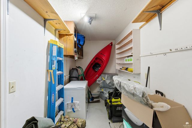 1330 Rockledge Drive, Junction City, KS 66441