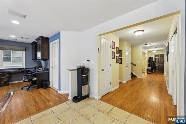 50 Highgate Terrace, Bergenfield, NJ 07621