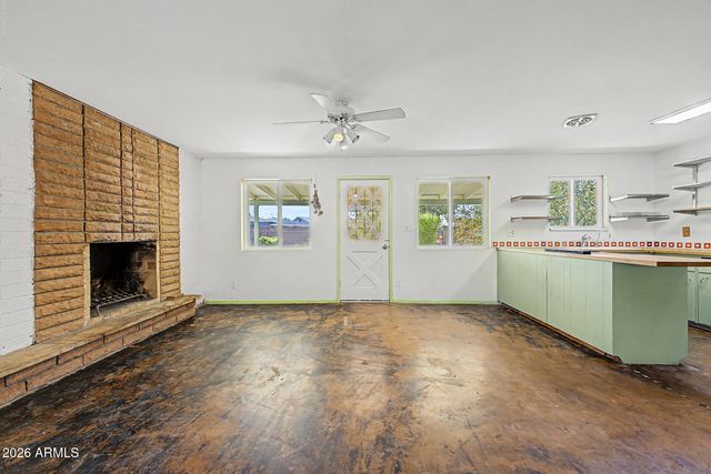 1031 W 10TH Street, Tempe, AZ 85281