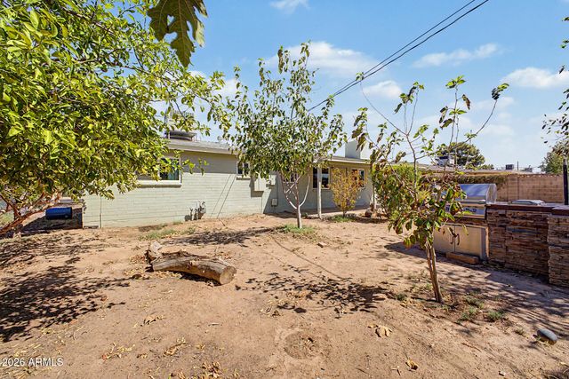 1031 W 10TH Street, Tempe, AZ 85281