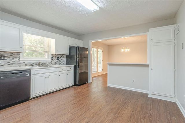 4116 Wendell Way, Snellville, GA 30039