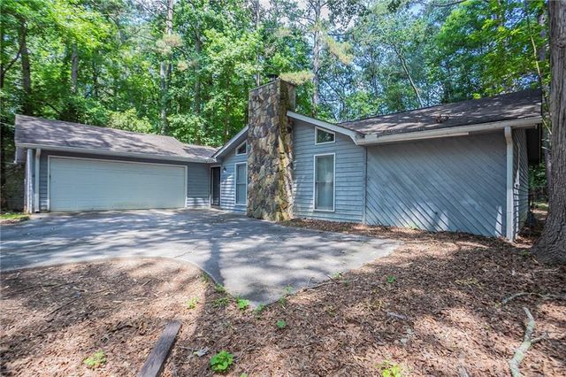 4116 Wendell Way, Snellville, GA 30039