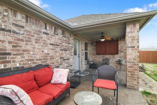 3608 Rock Bluff, Durant, OK 74701