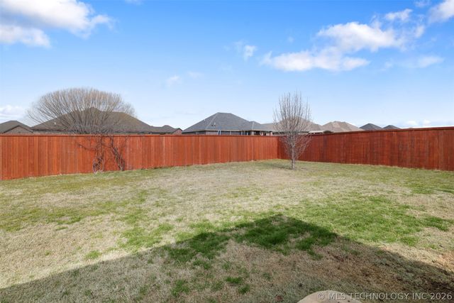 3608 Rock Bluff, Durant, OK 74701