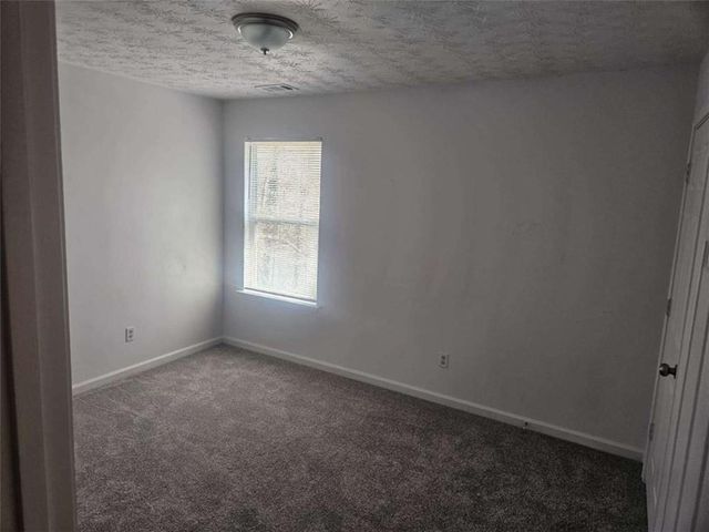 9432 Lakeview Road, Union City, GA 30291