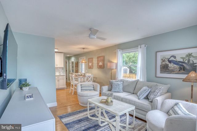 81 LAKE AVE, Rehoboth Beach, DE 19971